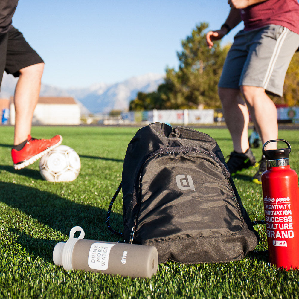 Drive Sporty Cinch Bag